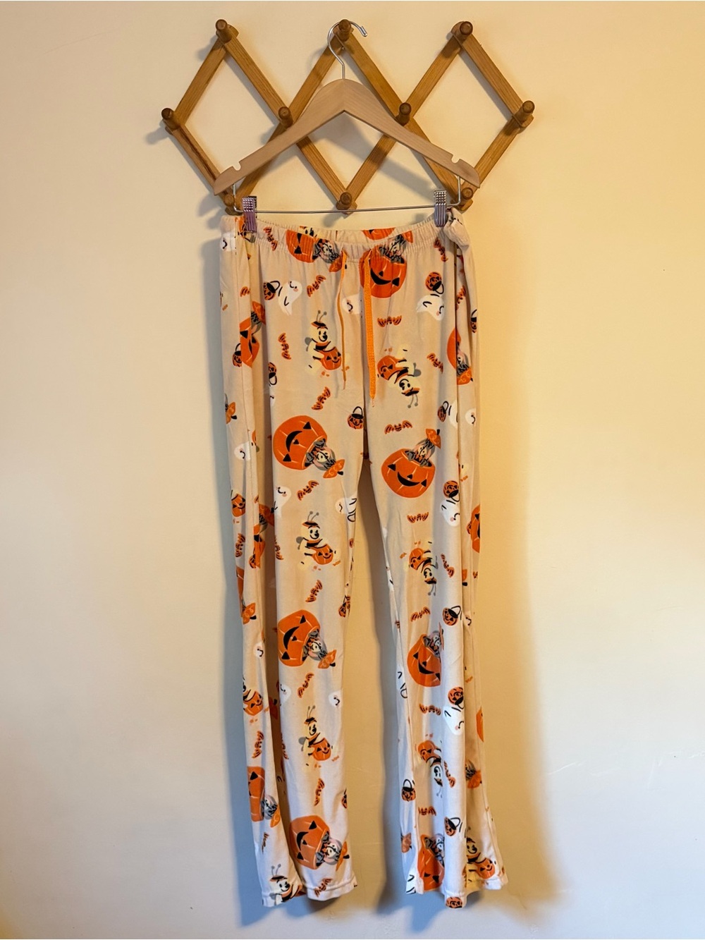 Disney Winnie The Pooh Halloween Pajama Pants with Pumpkin & Ghost Print